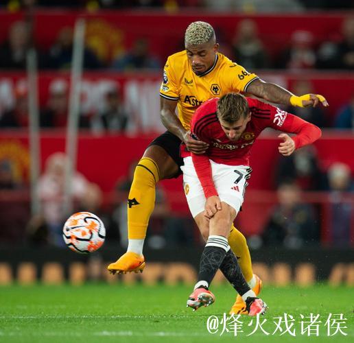 英超-费尔南德斯双响助攻芒特进球 曼联4-1横扫狼队升至第六位 英超-费尔南德斯双响助攻芒特进球 曼联4-1横扫狼队升至第六位